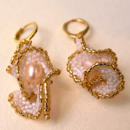 Seafoam - White & Gold